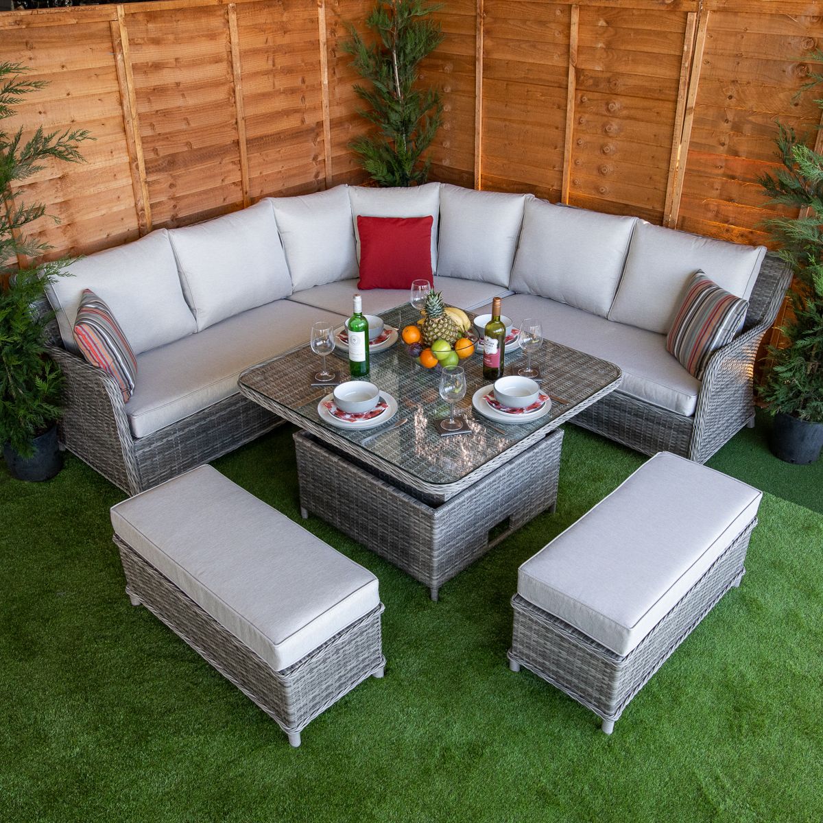 Upgrade Your Patio: Rattan Furniture Ideas You Can't Miss